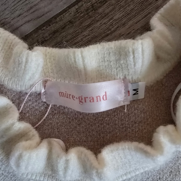 Mure Grand by Anthropologie Floral Ruffle Knit Sweater and Skirt Set SZ Medium - Picture 5 of 7